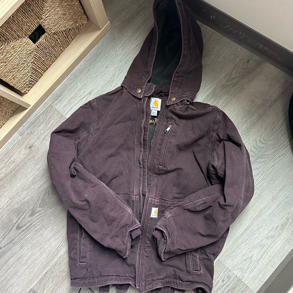 Carhartt Brown thick winter coat Y12-14